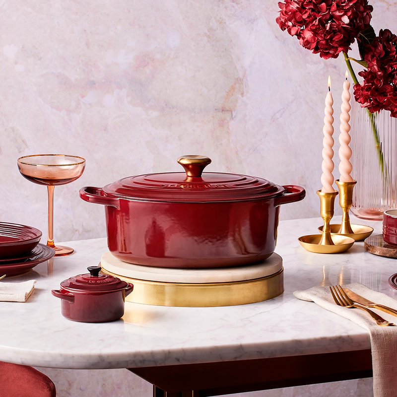 Olla Redonda Cocotte Granate Le Creuset