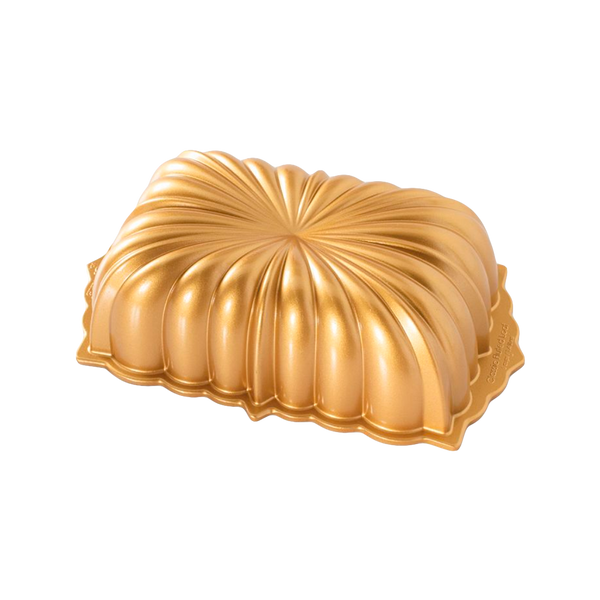 Molde Loaf Classic Fluted Nordic Ware