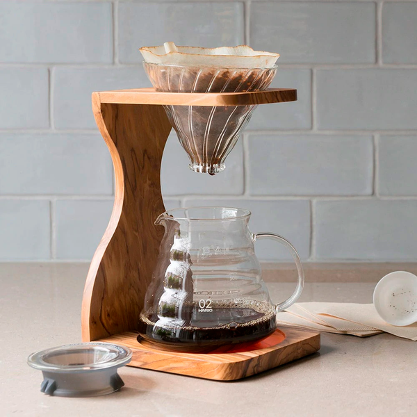 Kit Dripper con Madera de Olivo V60 Hario